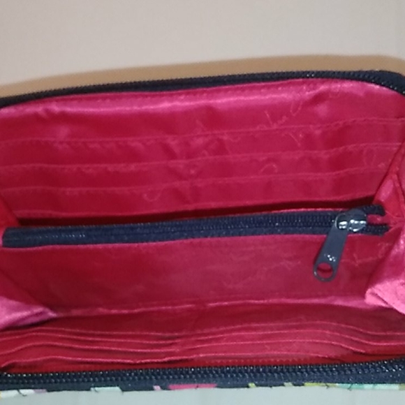 Vera Bradley Wallet - Picture 3 of 4